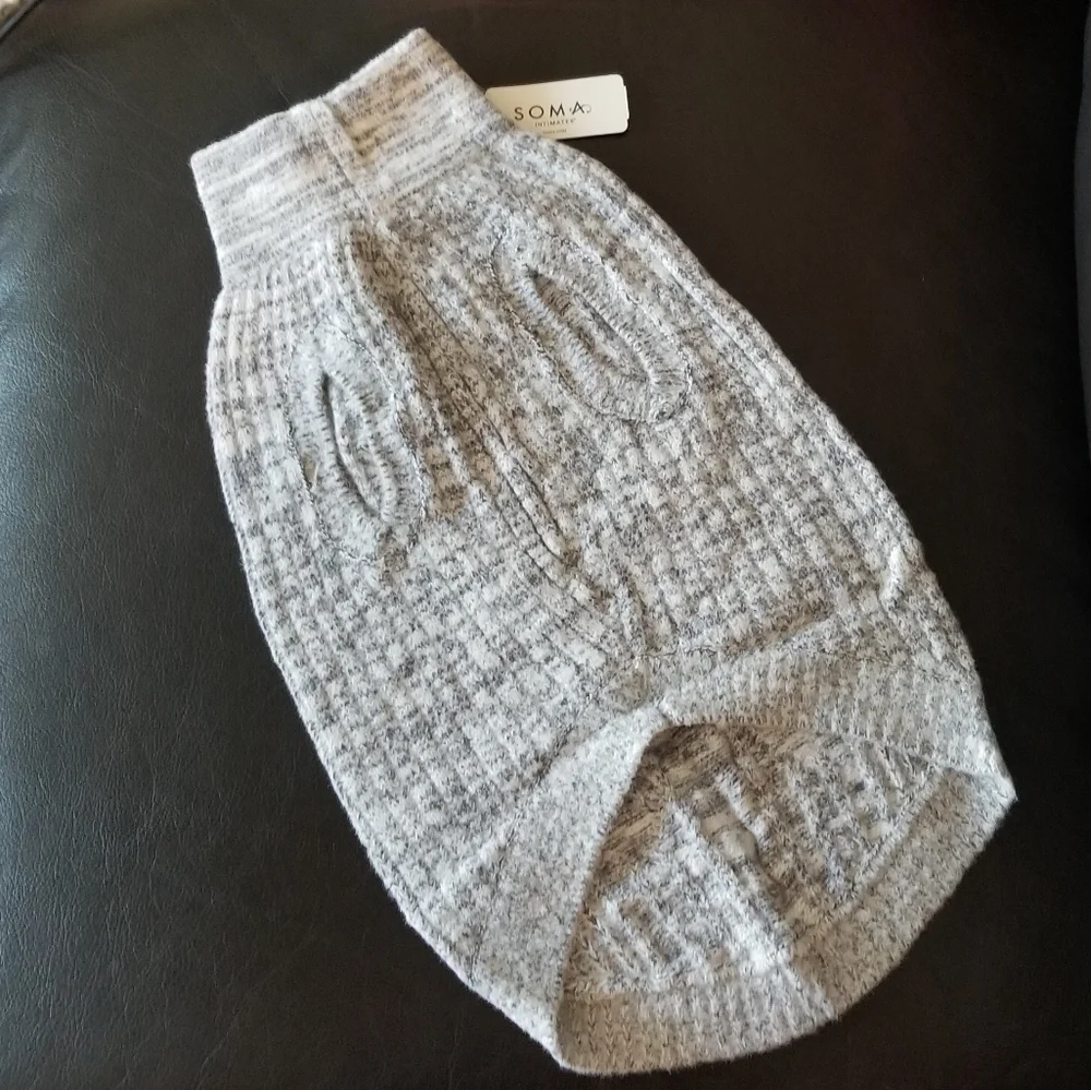 SOMA Gray Ink & White Marshmallow Knit Pet Sweater Sz M NWT